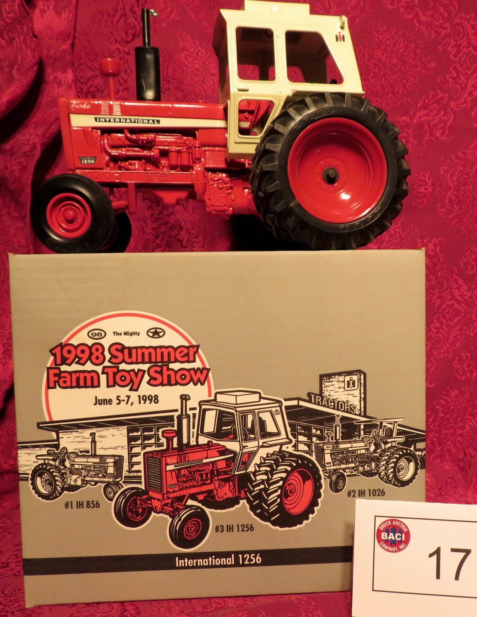 Ertl 1996 International 856 Summer Farm Toy Show 1/16 Scale Diecast Tractor for sale online 